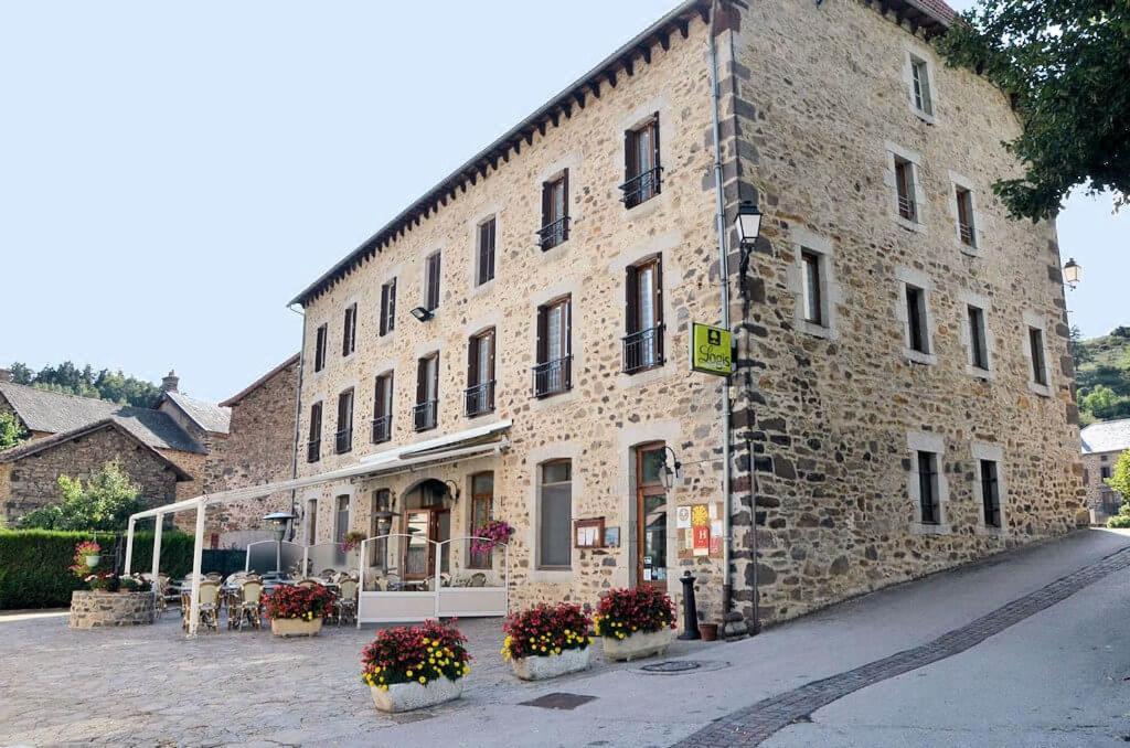Logis Hotel Auberge De L'Allagnonette Saint-Poncy Exterior photo
